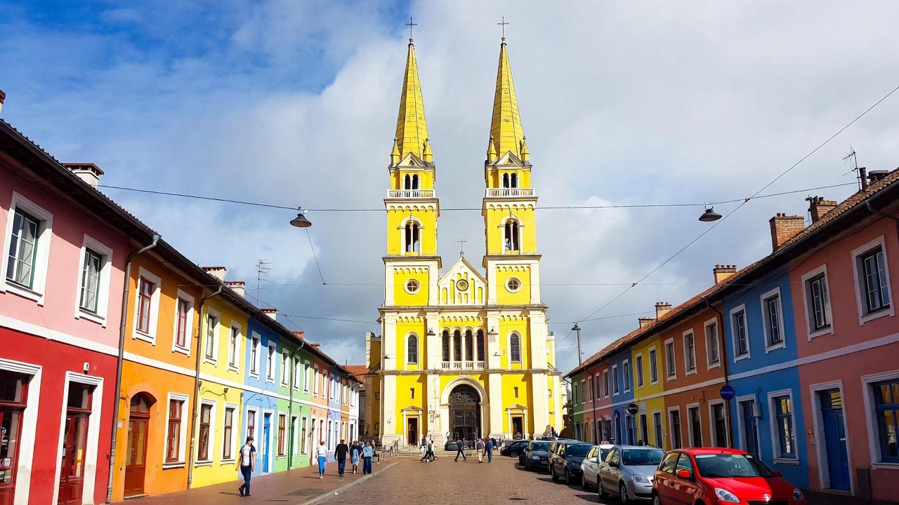 Basílica de Zapopan facade with twin spires in Guadalajara